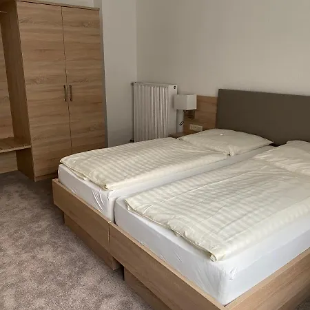 Schmidt Moennikes Szálloda 3*